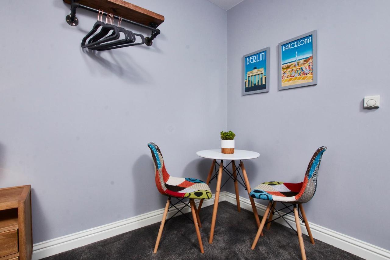 Delven House, Apartment 5 - Self Check-In, Self-Catering Serviced Apartment For East Midlands Airport Castle Donington Dış mekan fotoğraf